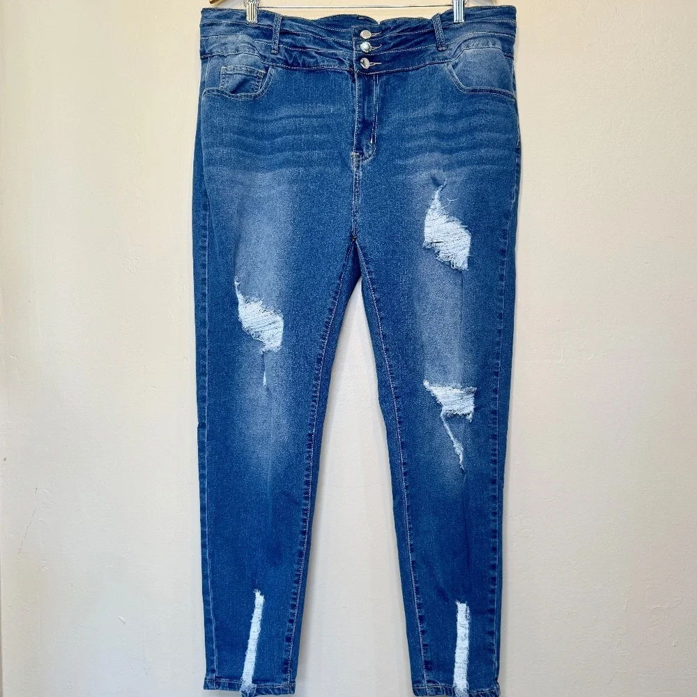 SHEIN | Plus Size Factory Distressed High Rise Stretchy Skinny Jeans